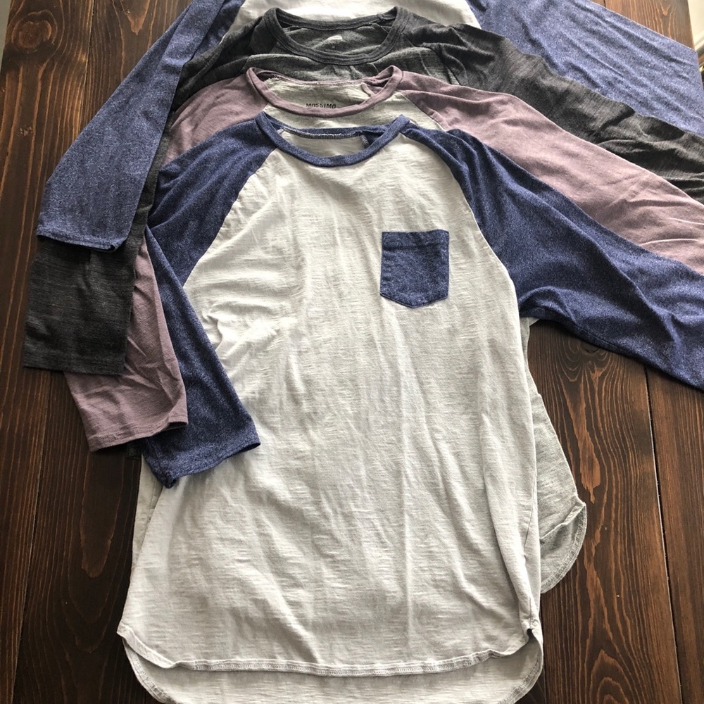 MENS: 4- 3/4 sleeve shirts